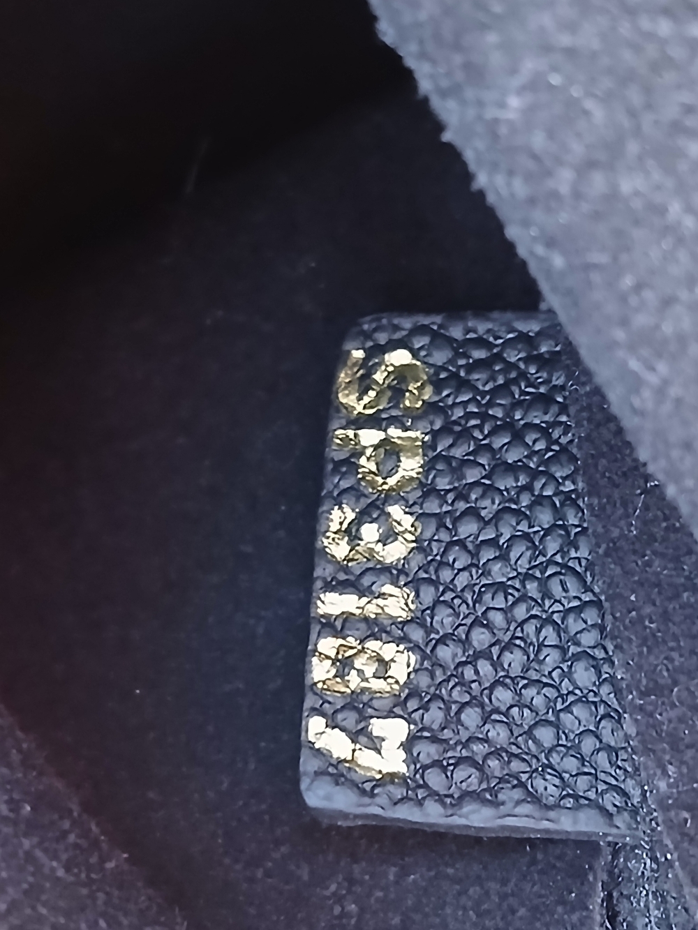 Louis Vuitton NeoNoe MM Black Empreinte Leather – Authentic – Repair Needed - Picture 16 of 16